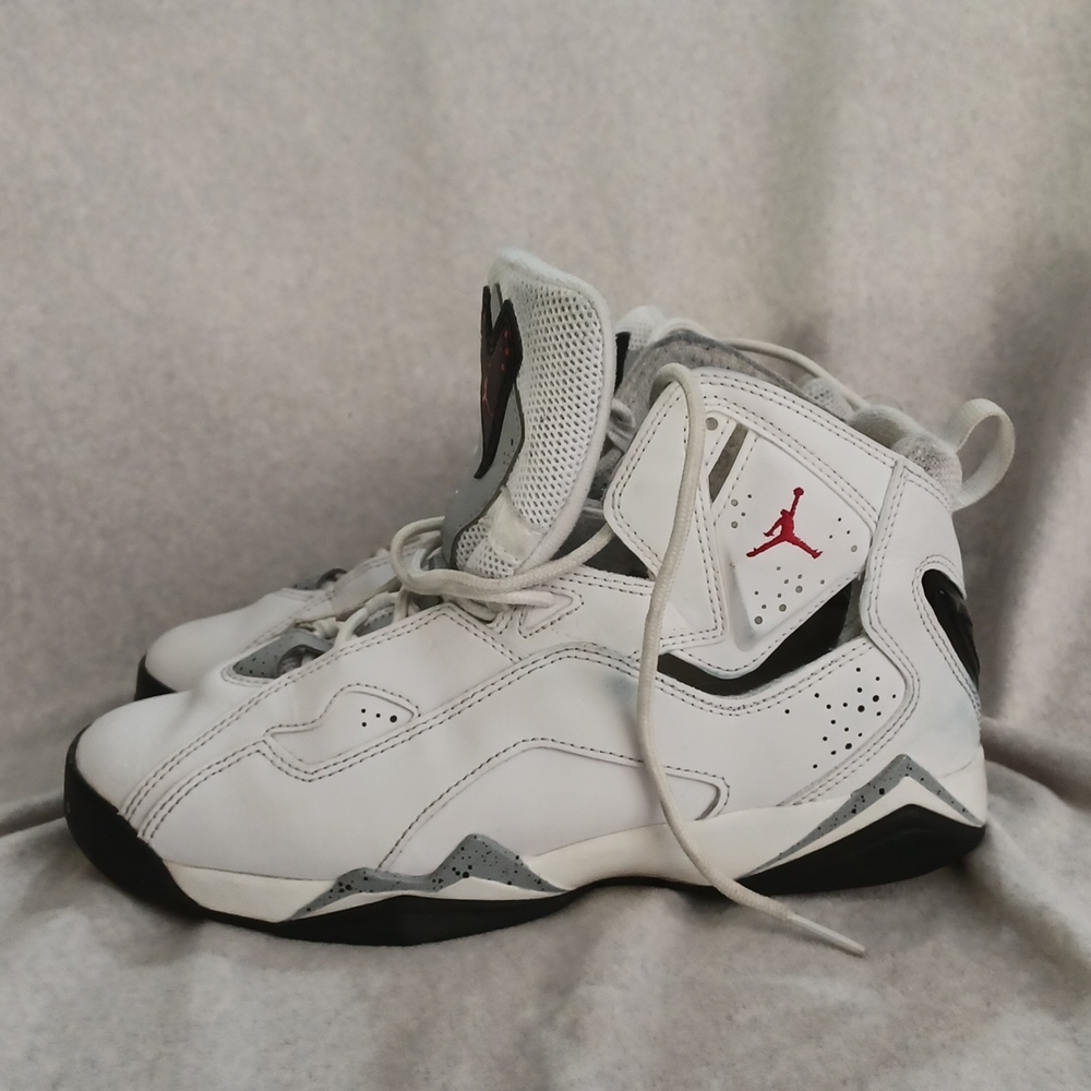 Air Jordan True Flights